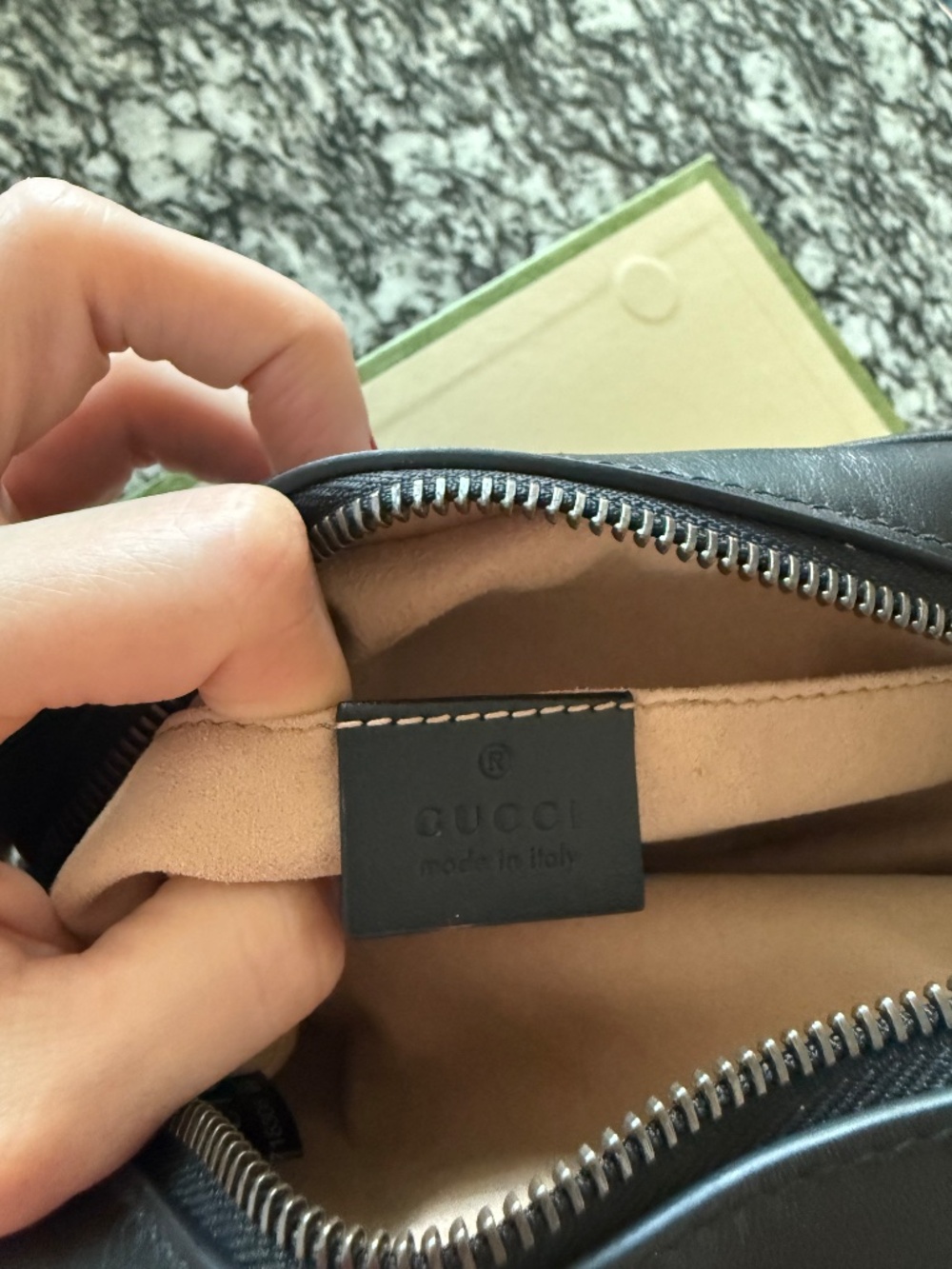 Gucci Marmont Mini Camera Bag - Picture 6 of 7